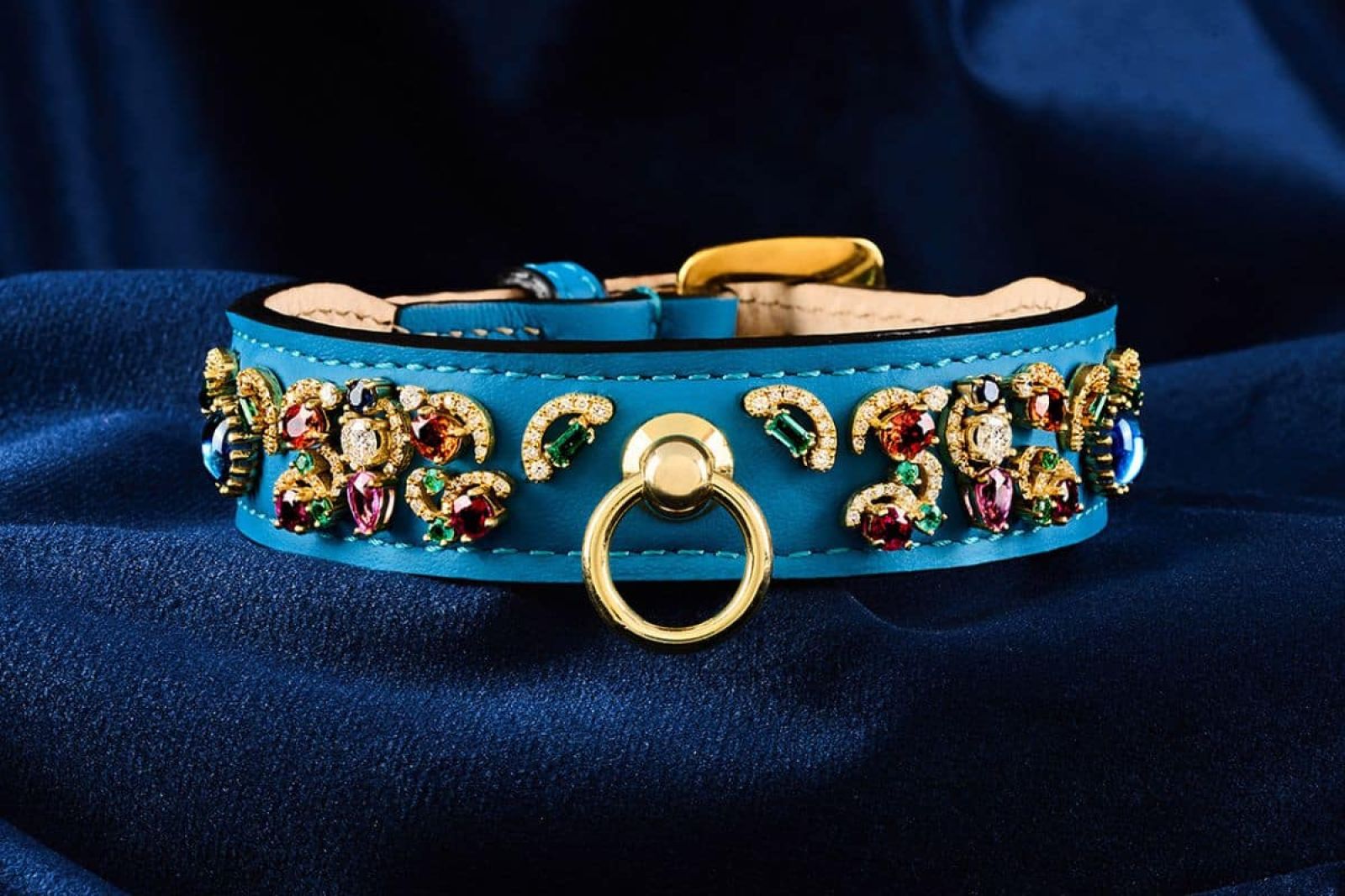 High Jewelry Dog Collar in Turquoise with 170 Hand-Set Gemstones and 14k Gold