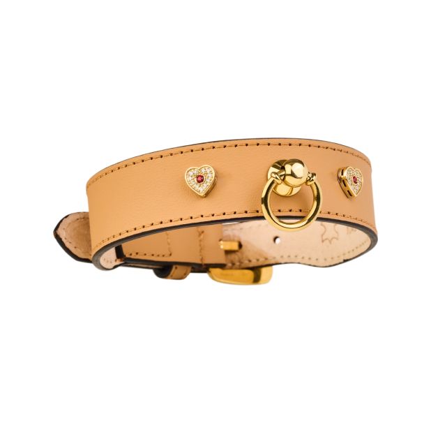 MAYADORO Dog Collars – handcrafted leather collars for dogs, available with or without diamond-set charms