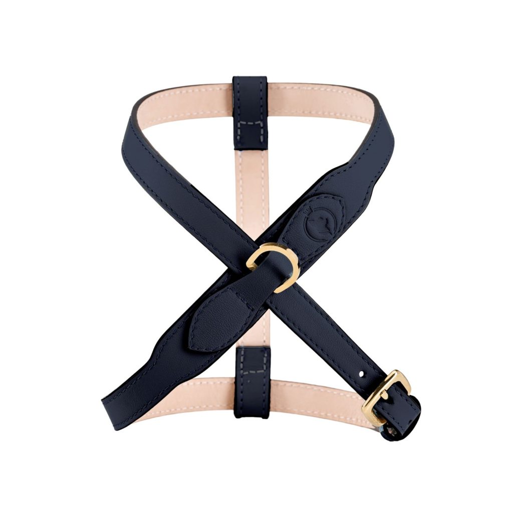 Front view of the MAYADORO Contour Dog Harness Black – Italian leather dog harness