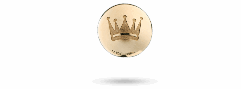 Crown motif in 14k gold representing dignity and noble presence